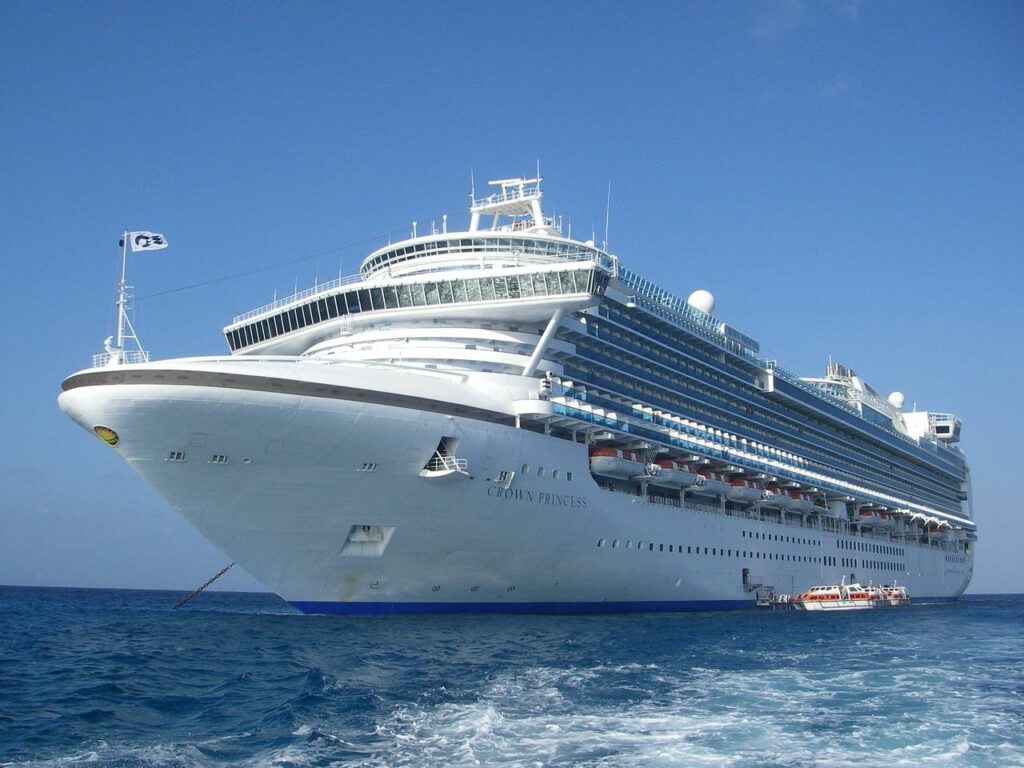 ship, cruise, travel-401349.jpg